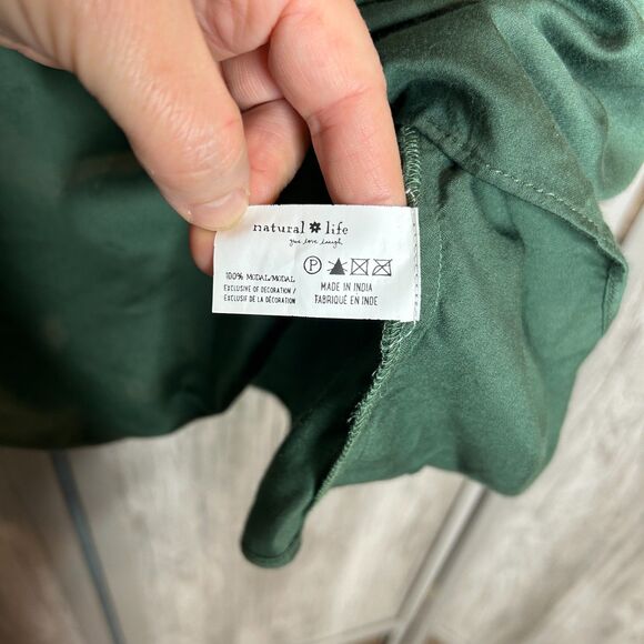 Natural Life Top Blouse Bohemian Embroidered Green Color - Picture 3 of 7